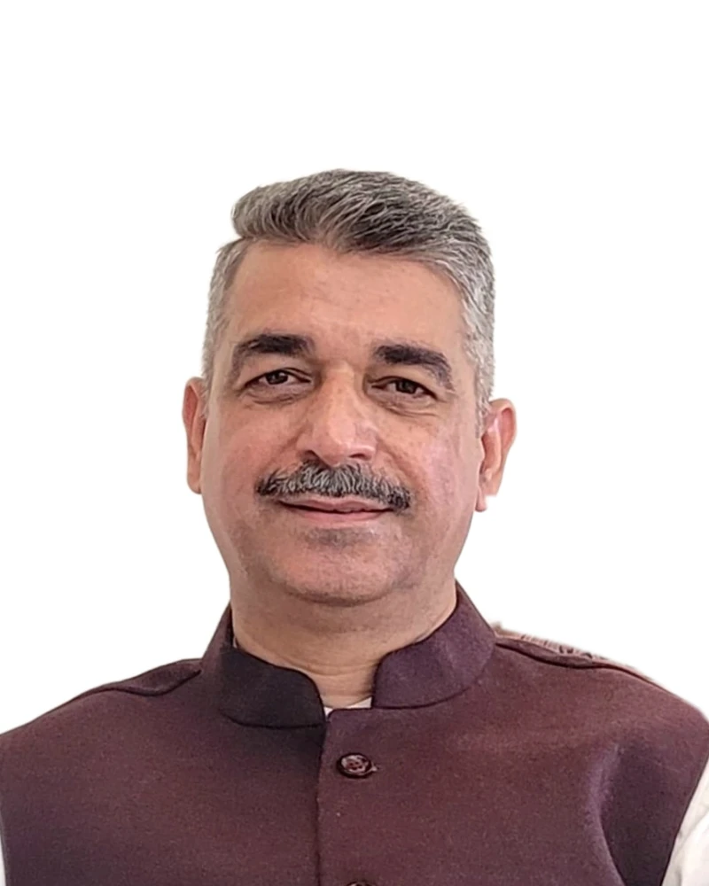 Portrait of Lt Col Rakesh Verma (Retd)